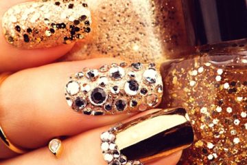 Nails with gems