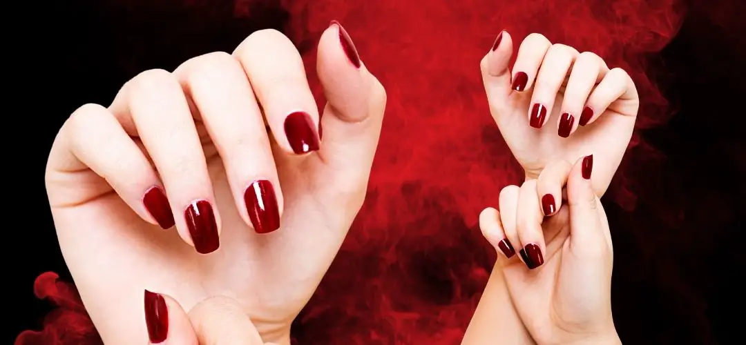 How do you blend black and red nail polish?